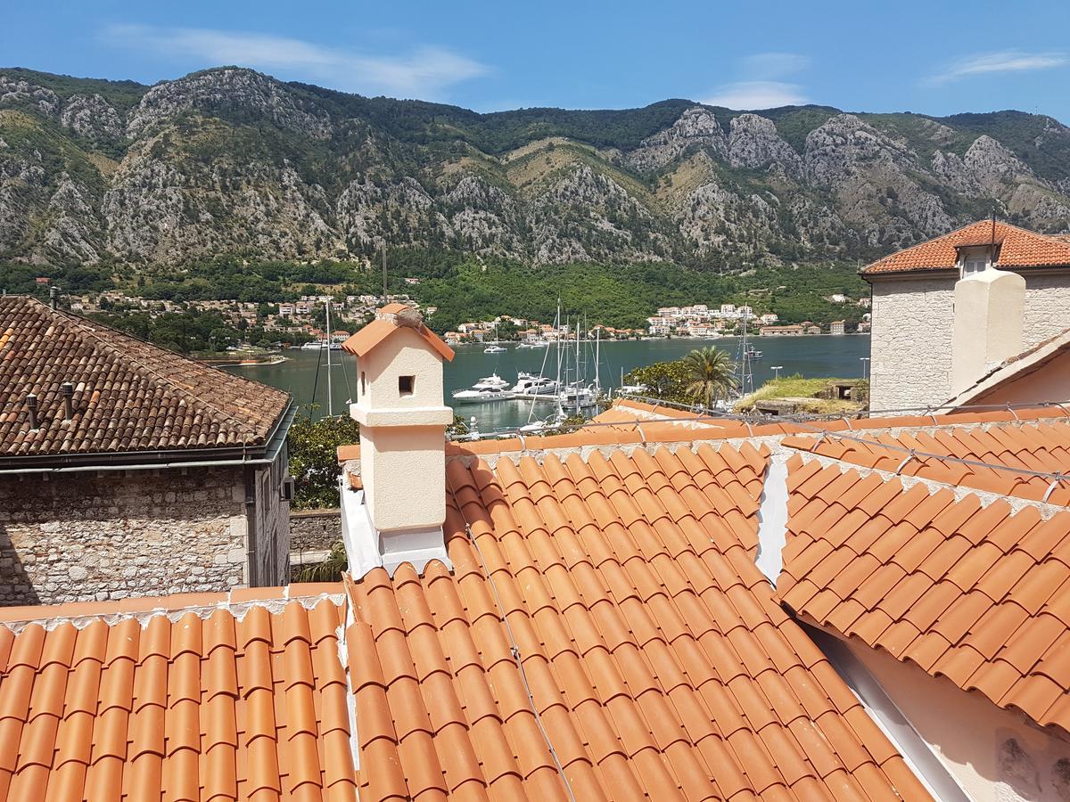 Antika Guesthouse Kotor Exterior photo